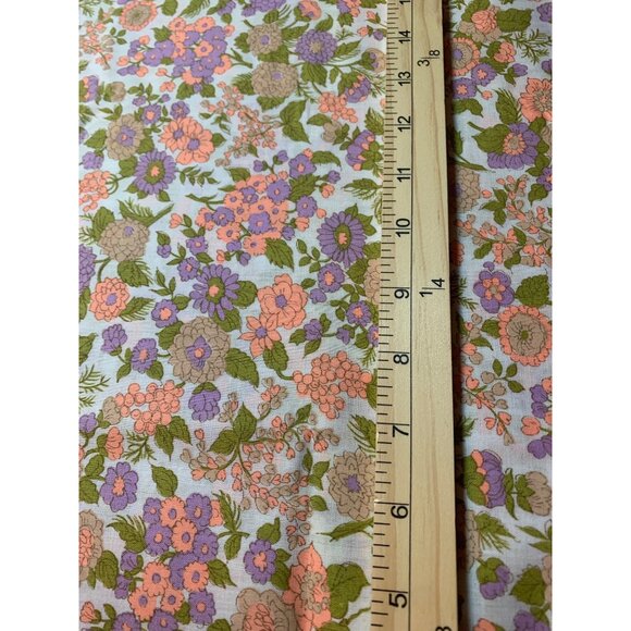 Vintage Floral Fabric 1/2 Yard 42" Wide Cotton Material With Pink Purple Green F - Picture 3 of 5